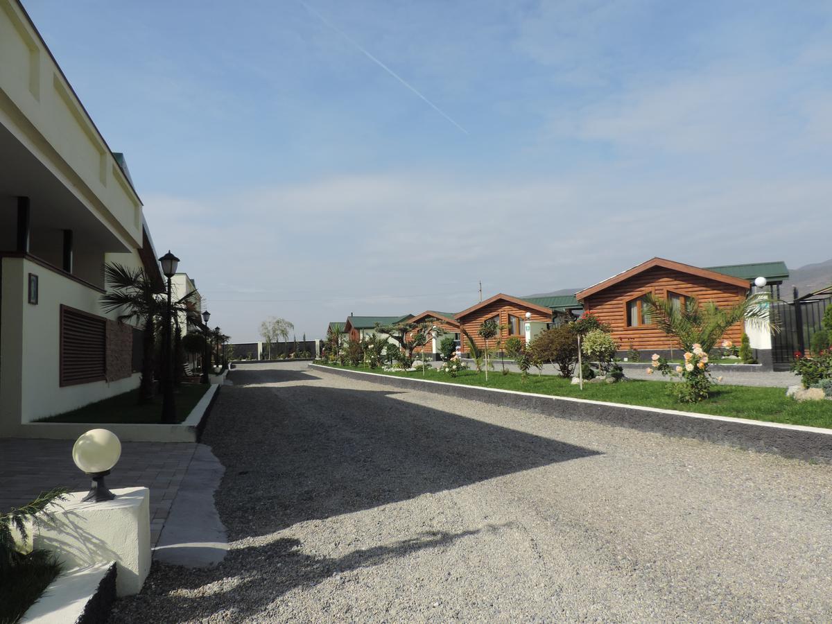 Hotel Emocia Natakhtari Luaran gambar