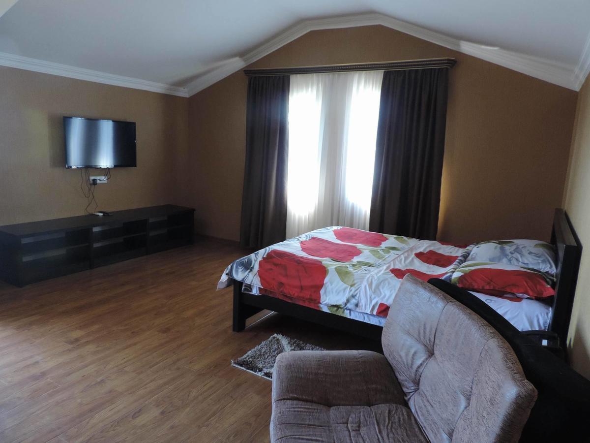 Hotel Emocia Natakhtari Luaran gambar