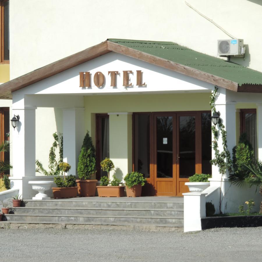 Hotel Emocia Natakhtari Luaran gambar