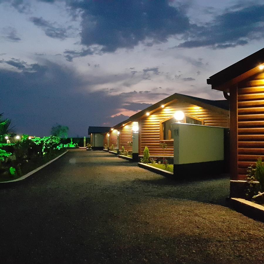 Hotel Emocia Natakhtari Luaran gambar